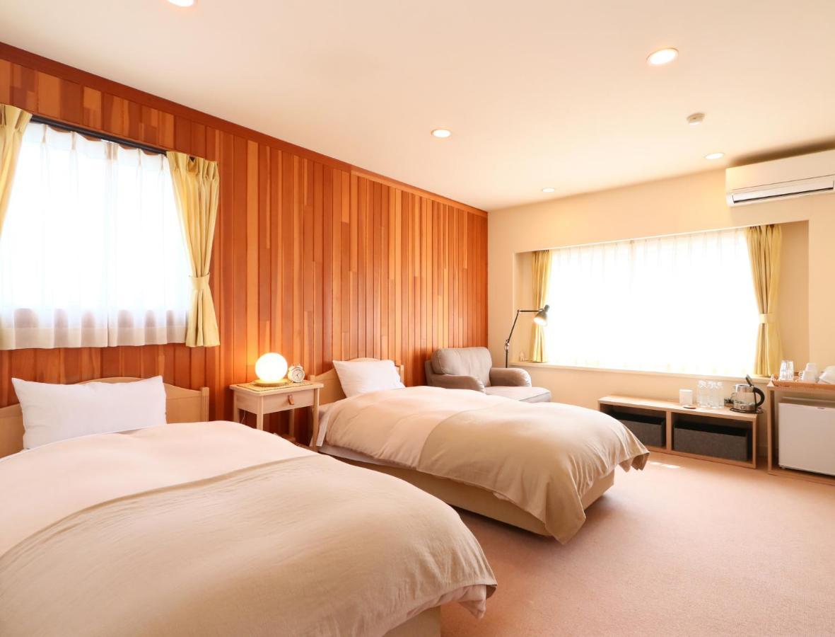 Ryosha Tsukiakari Bed & Breakfast Yamanakako Luaran gambar