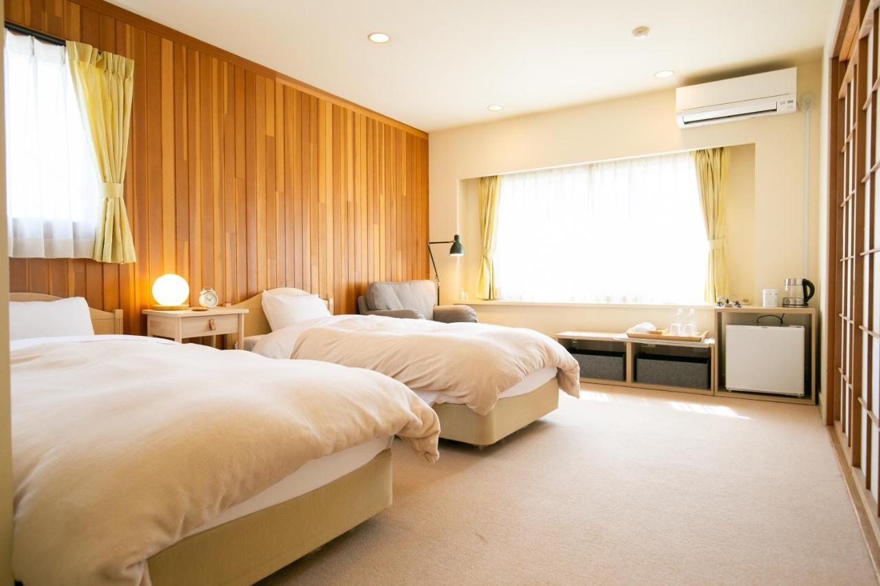Ryosha Tsukiakari Bed & Breakfast Yamanakako Luaran gambar